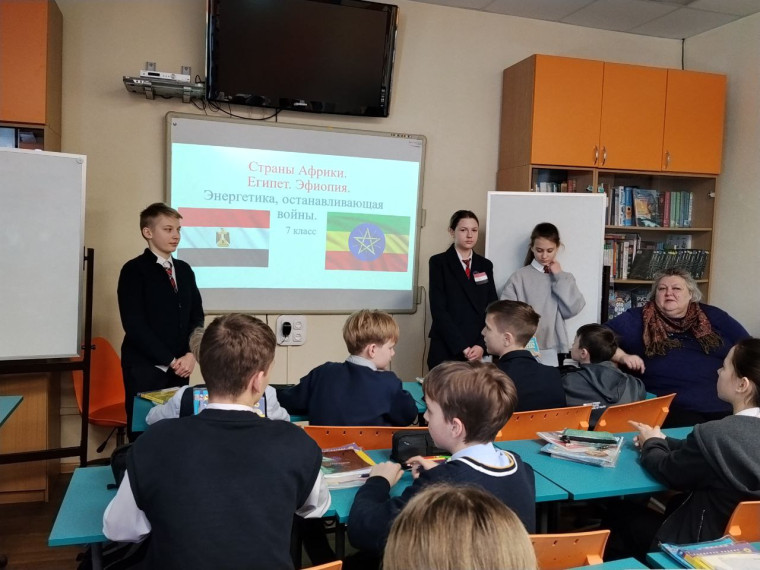 Театрализованная миниатюра "Энергетика, останавливающая войны".