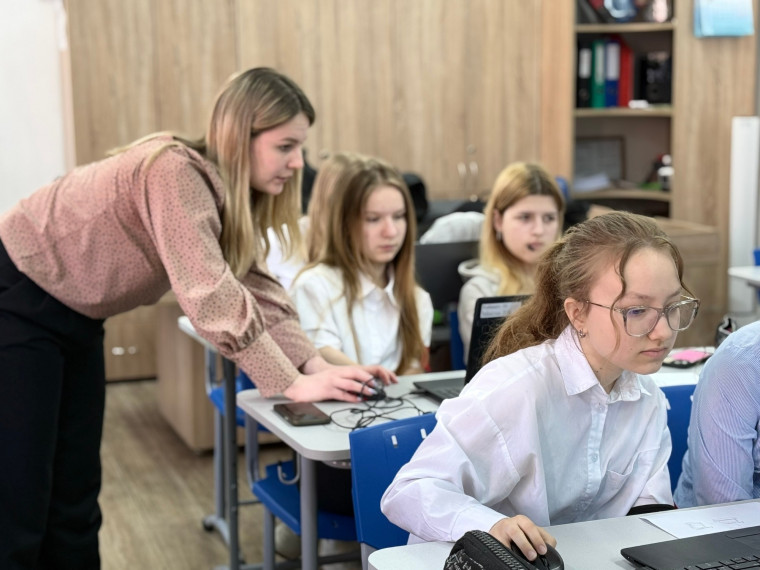 ОТ РАДИОВОЛНЫ ДО ДЕТАЛИ.