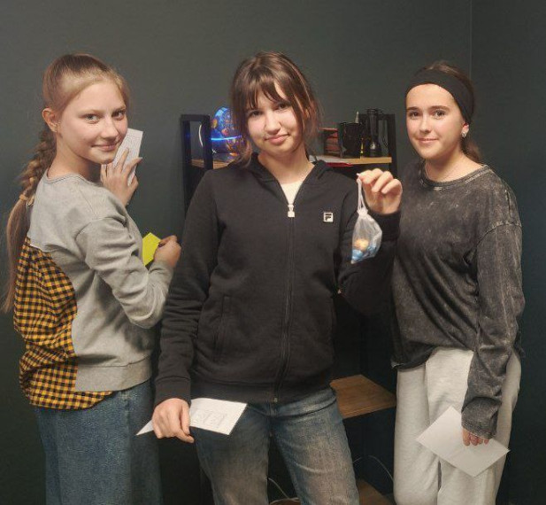 Учащиеся 8Л Медиа класса приняли участие в игре-квесте " Бункер".