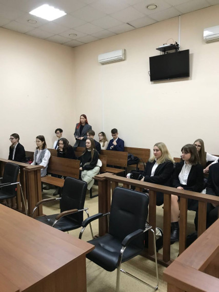 Обзорная экскурсия в  суд Центрального района города Калининграда.