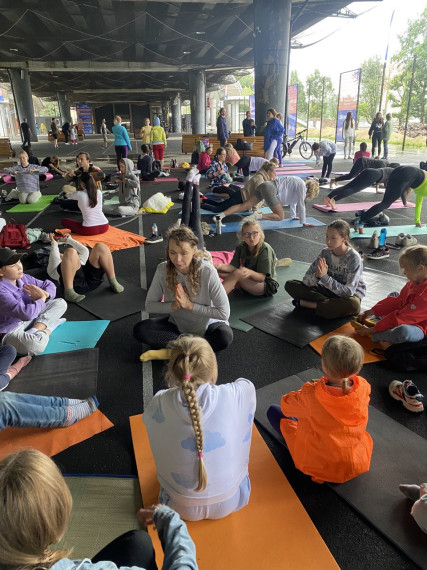 Международный день йоги.